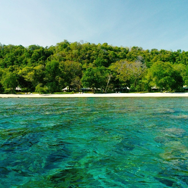 Wana Bay, Amanwana