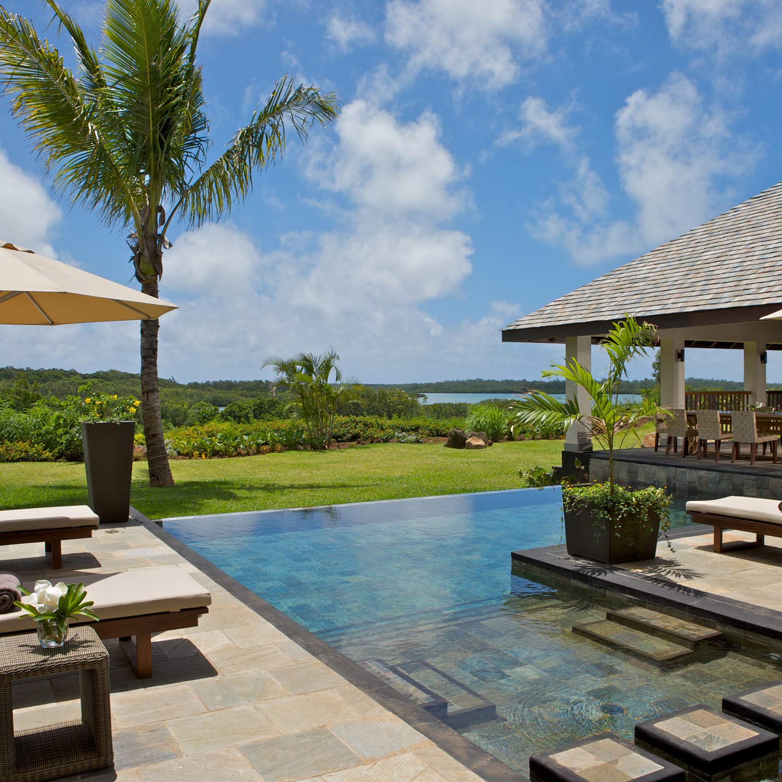 Anahita Villa