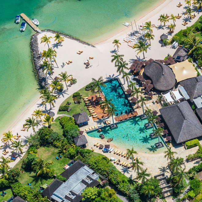 Golf course at Four Seasons Resort Mauritius at Anahita