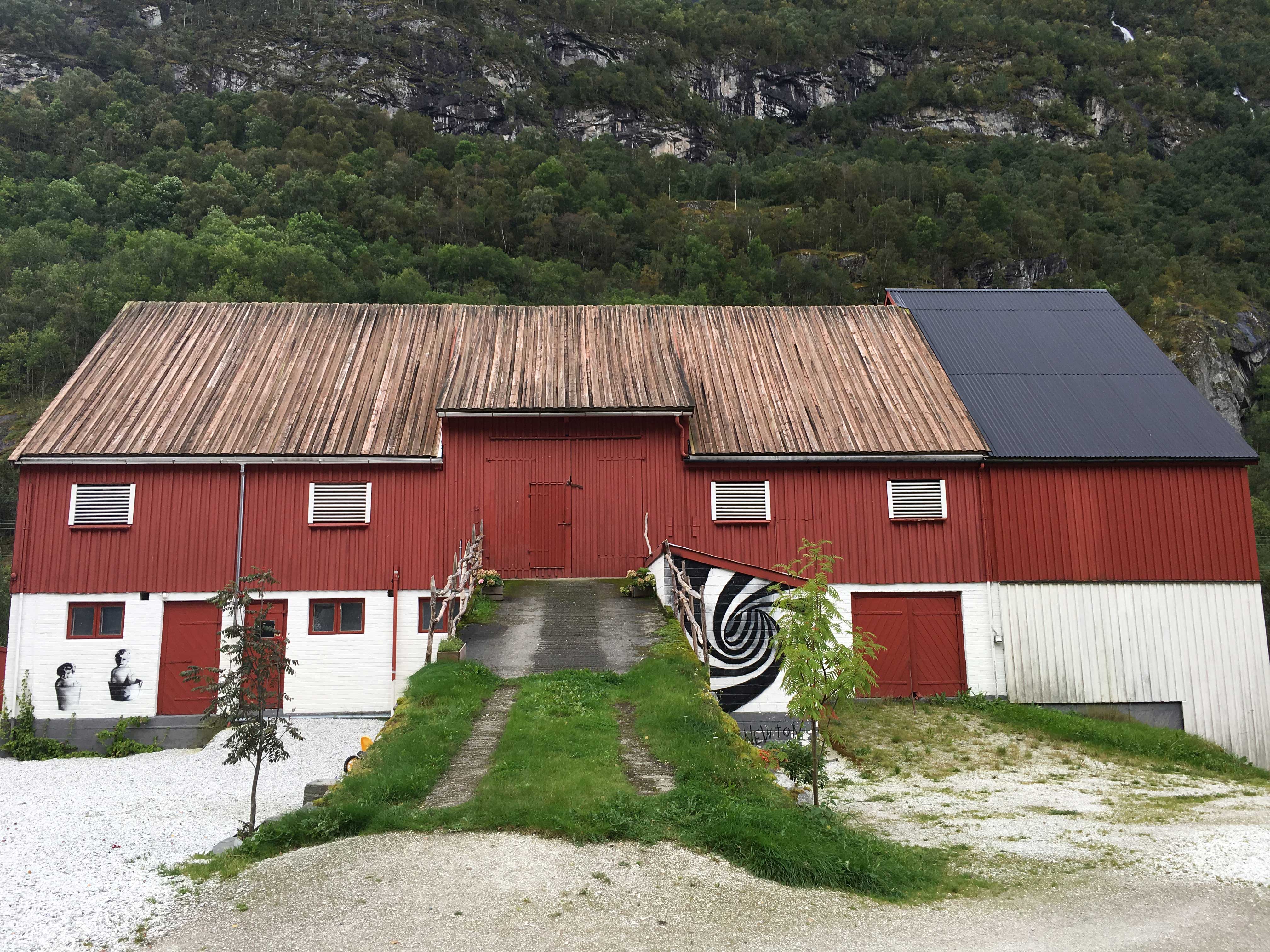29/2 Aurland