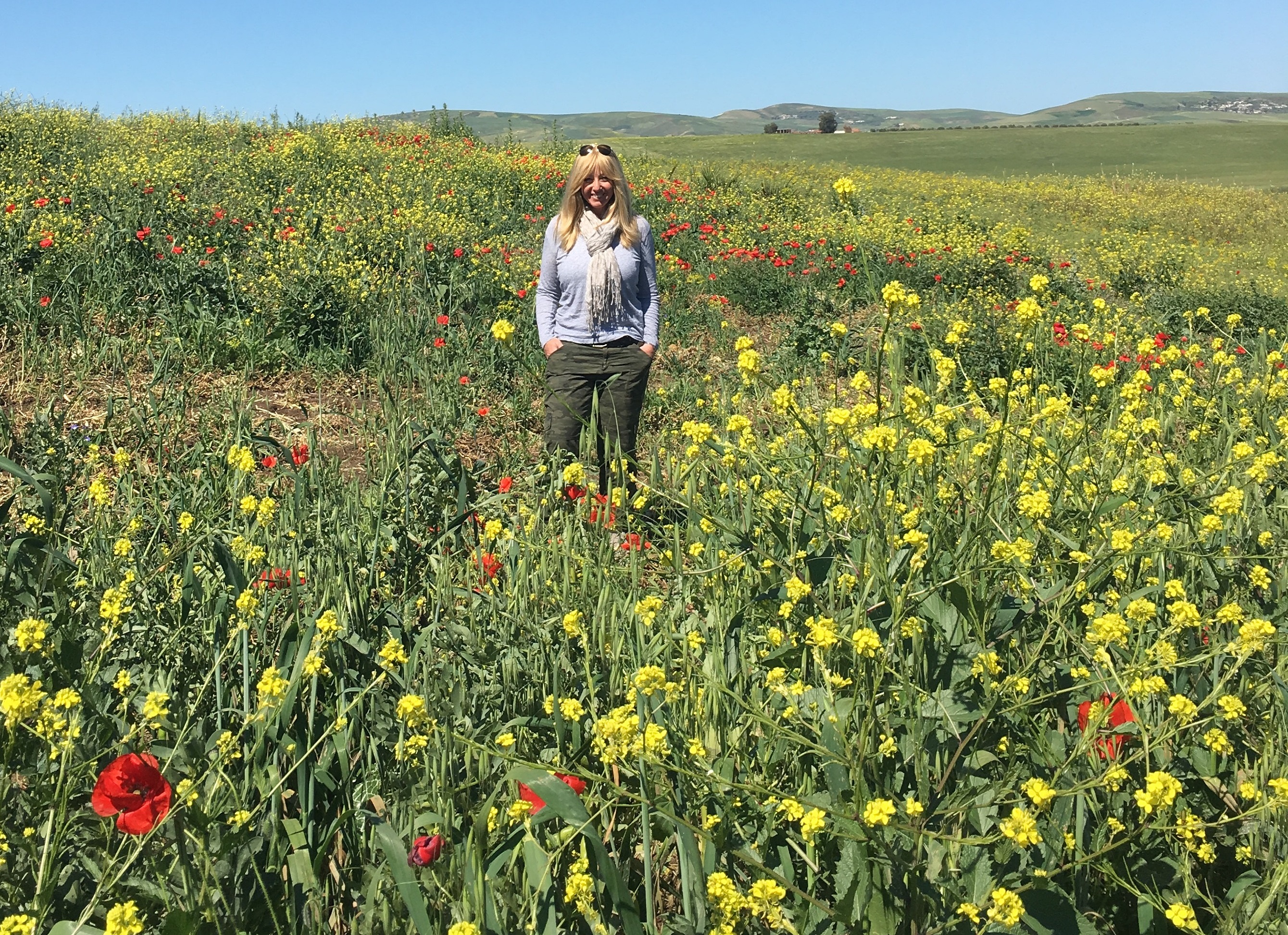 Tracy enroute from Chefchaouen to Fes
